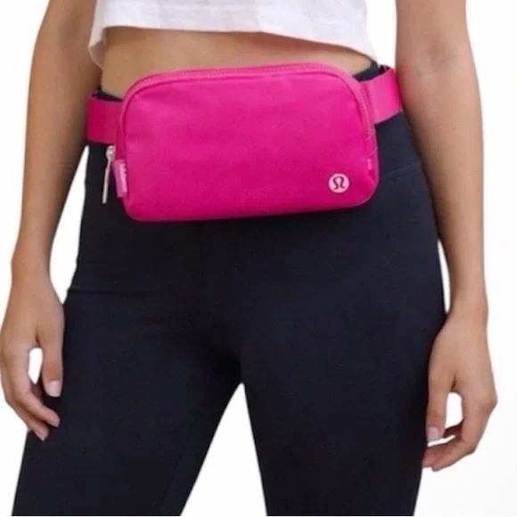 lululemon athletica Hot Pink Everywhere Belt Bag - Picture 9 of 11